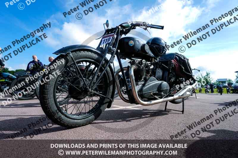 Vintage motorcycle club;eventdigitalimages;no limits trackdays;peter wileman photography;vintage motocycles;vmcc banbury run photographs